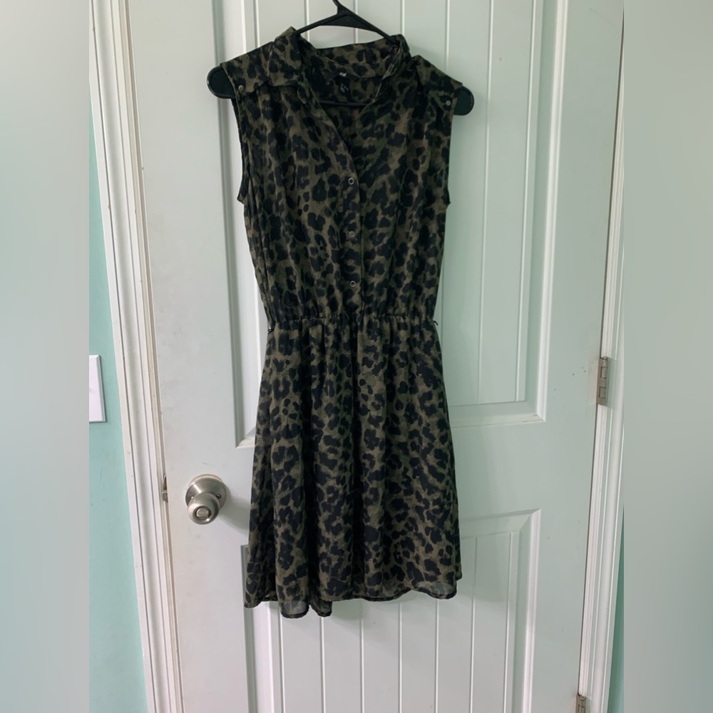 H&M sleeveless dress